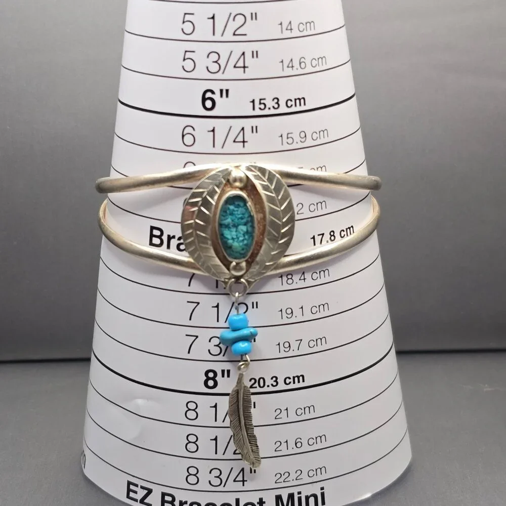 VTG Southwestern Sterling Silver Bracelet 6.75" Crushed Turquoise Feather Charm - Picture 8 of 15